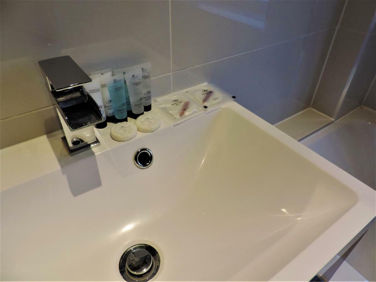 3 Bed Farnborough Air Accommodation Kültér fotó